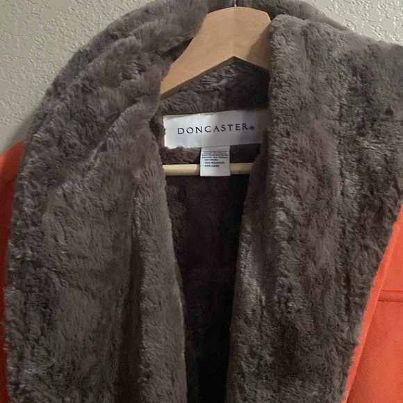 So soft WARM coat - Picture 2 of 3